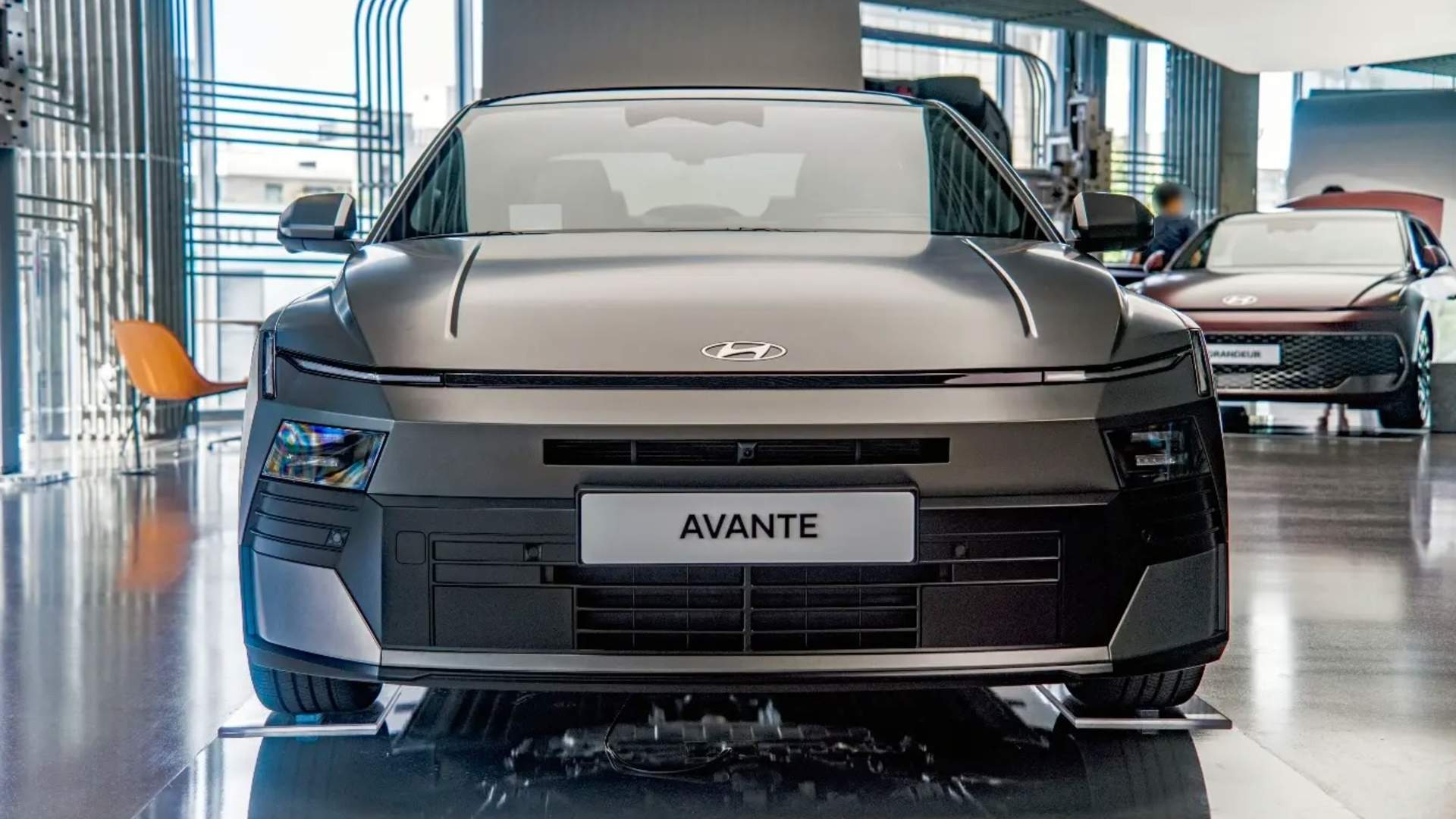 Hyundai Avante, сменивший поколение, стал бестселлером в Корее: продажи выросли в 5 раз 1 Hyundai Avante, сменивший поколение, стал бестселлером в Корее: продажи выросли в 5 раз