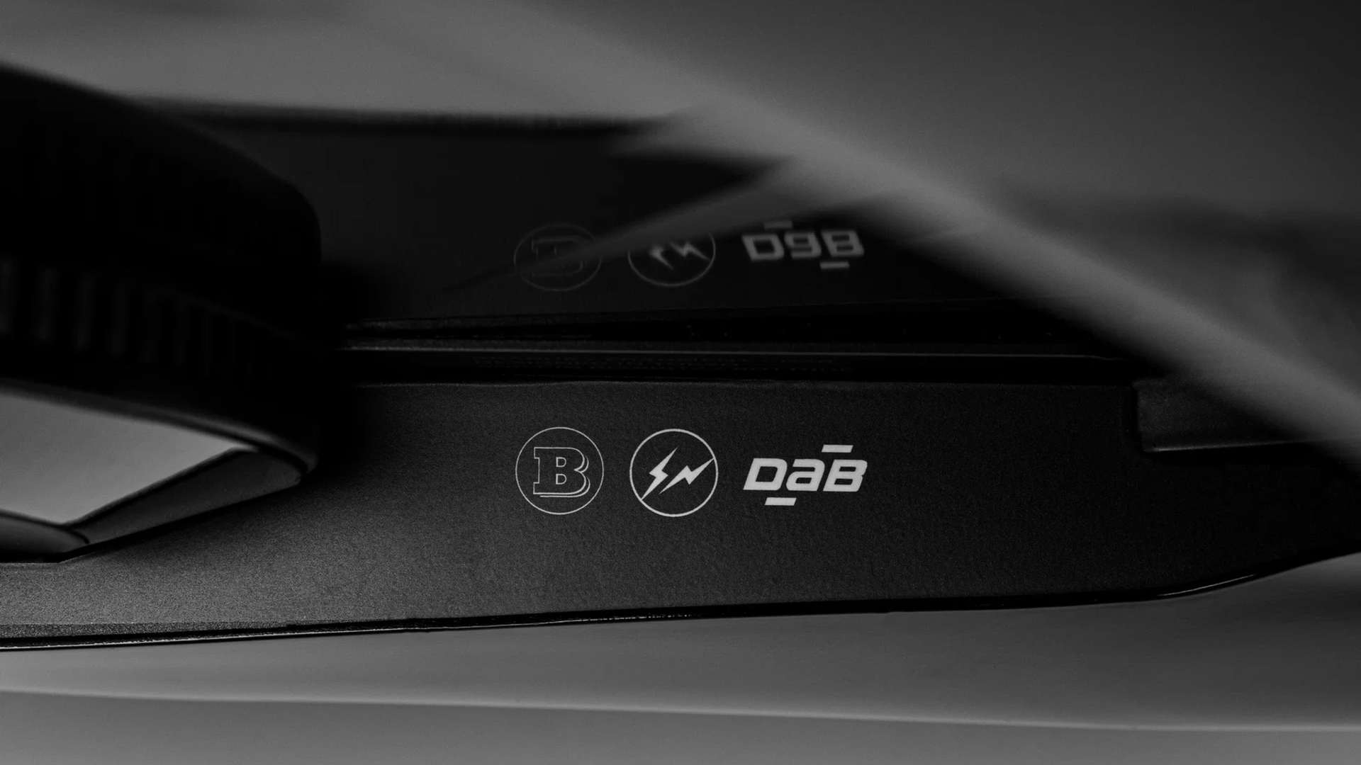 Представлен электрический мотоцикл BRABUS URBAN E FRAGMENT EDITION за 5 млн рублей