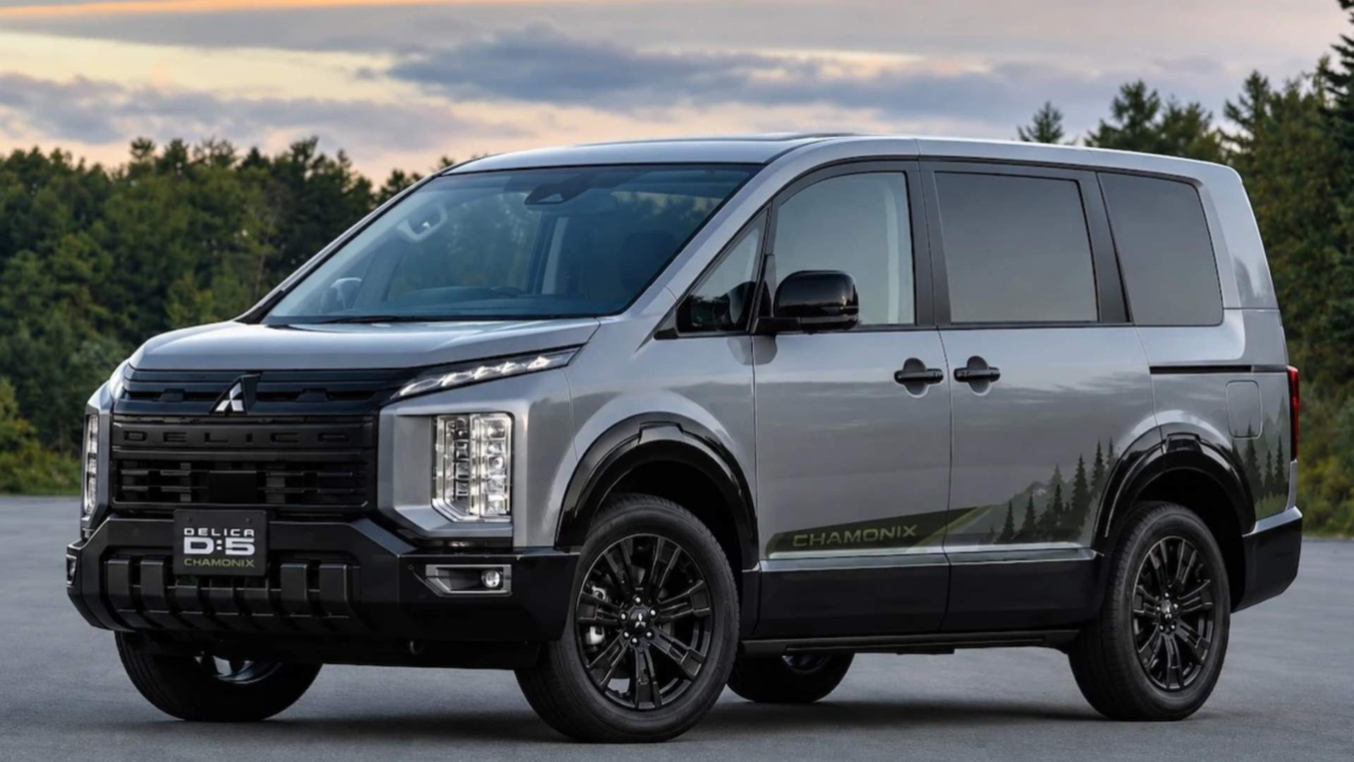 Mitsubishi готовит к зимнему сезону новую Delica D:5 Chamonix 2 Mitsubishi готовит к зимнему сезону новую Delica D:5 Chamonix